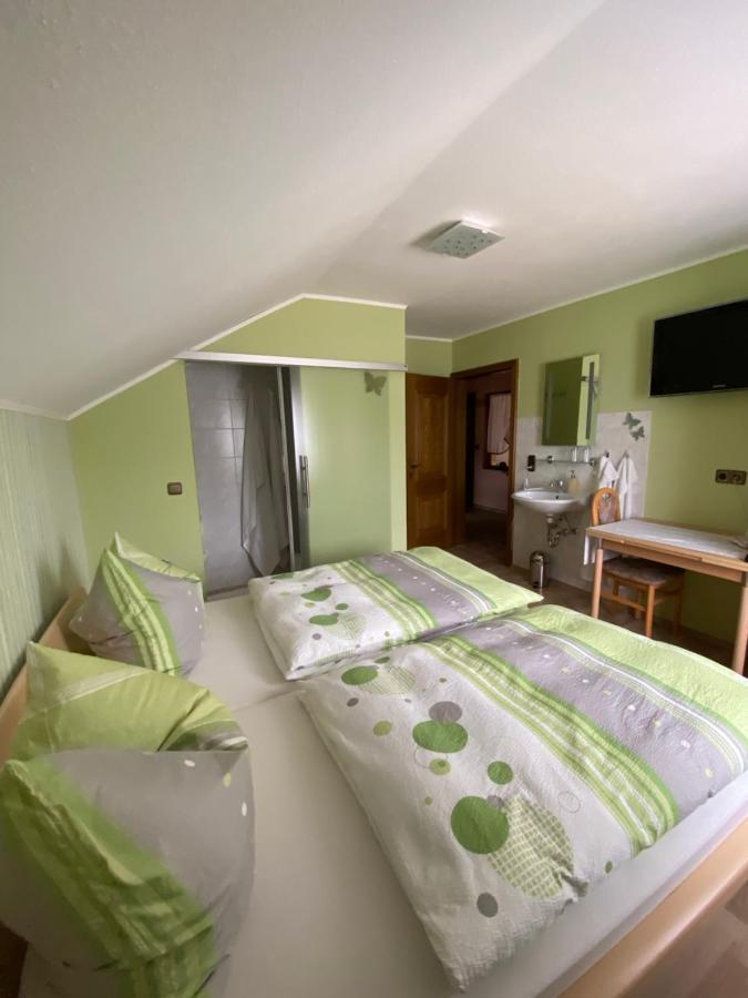 Pension Goergen Herresbach Bagian luar foto
